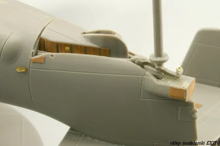 48637_04.JPG