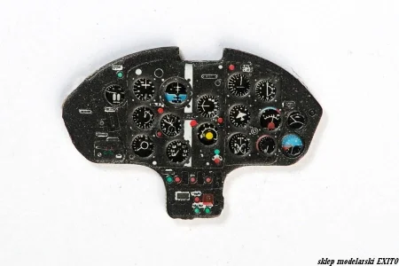 YMA7298-det.jpg