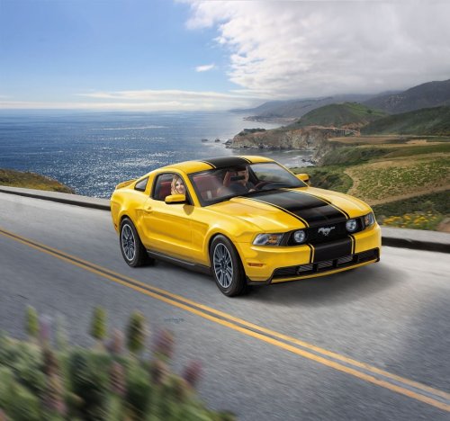 Przejdź do produktu REVELL 07046 - 1:25 2010 Ford Mustang GT