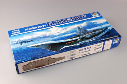 Przejdź do produktu TRUMPETER 05713 - 1:700 Russian Navy Admiral Kuznetsov