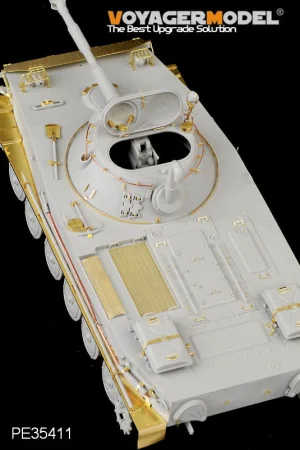 PE35411_07.jpg