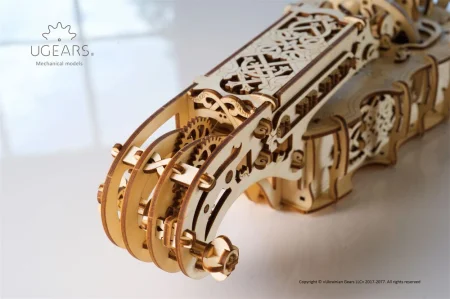 ugears_hurdy-gurdy_dsc6231_k.jpg