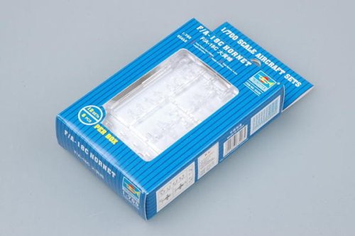 Przejdź do produktu TRUMPETER 03426 - 1:700 F/A-18C Hornet