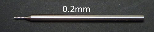 Przejdź do produktu TAMIYA 74113 - Wiertło 0,2 mm z trzpieniem 1mm