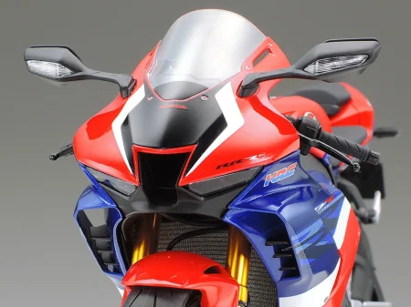 tamiya-14138 (2).jpg