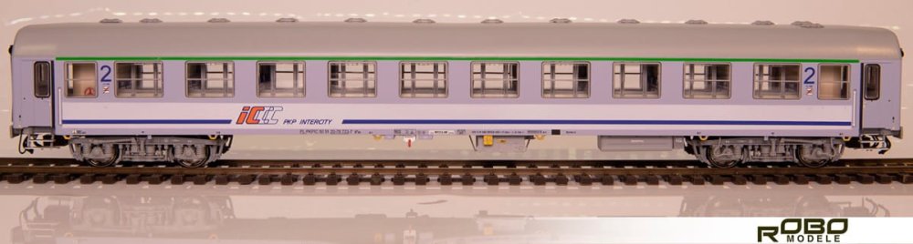 robo-modele-222210.jpg