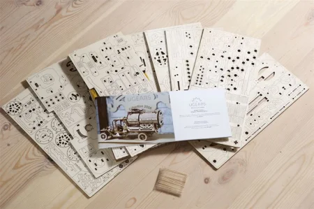 UGEARS-70021 (7).jpg
