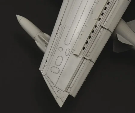italeri-2513 (7).jpeg