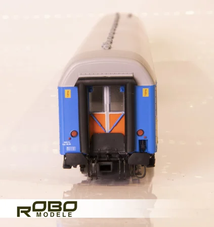 robo-244310-2.jpg