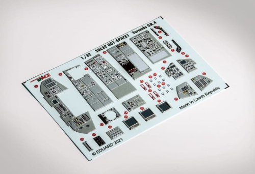 Przejdź do produktu EDUARD 3DL32001 - 1:32 Tornado GR.4 - Space 3D Decals + PE