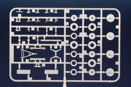 special hobby-SA72022 (3).jpg