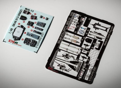 Przejdź do produktu EDUARD 3DL48013 - 1:48 MiG-15 - Space 3D Decals + PE