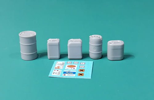 Przejdź do produktu EUREKA XXL E-067 - 1:35 Plastikowe pojemniki na chemikalia #2