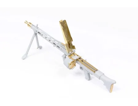 REVELL-03500 (3).jpg