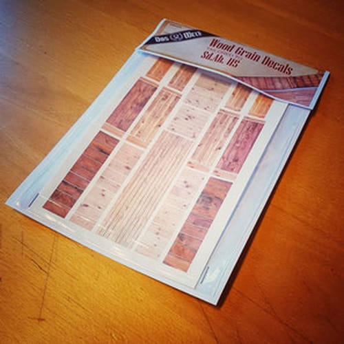Przejdź do produktu DAS WERK DWA001 - 1:35 Wood Grain Decals Tailored To Sd.Ah. 115