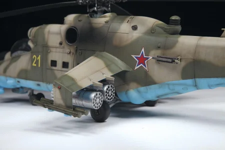 ZVEZDA-4812 (4).jpg