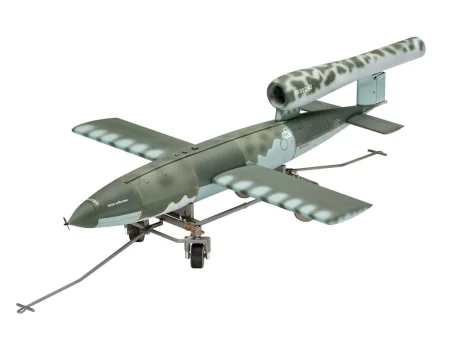 REVELL-03861 (2).jpg
