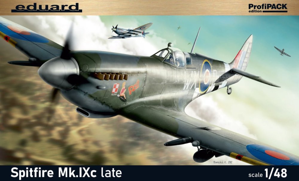 eduard-8281 (1).jpg