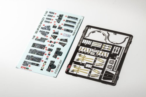 Przejdź do produktu EDUARD 3DL48025 - 1:48 F-14D - Space 3D Decals + PE