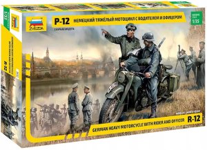 ZVEZDA 3632 - 1:35 German WWII Single BMW R12 w/Crew