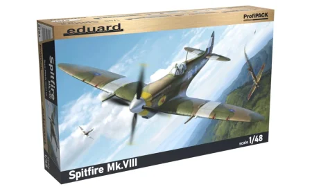 eduard-8284 box.jpg