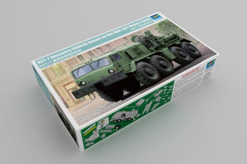 Przejdź do produktu TRUMPETER 01079 - 1:35 KET-T Recovery Vehicle Based on MAZ-537 Heavy Truck