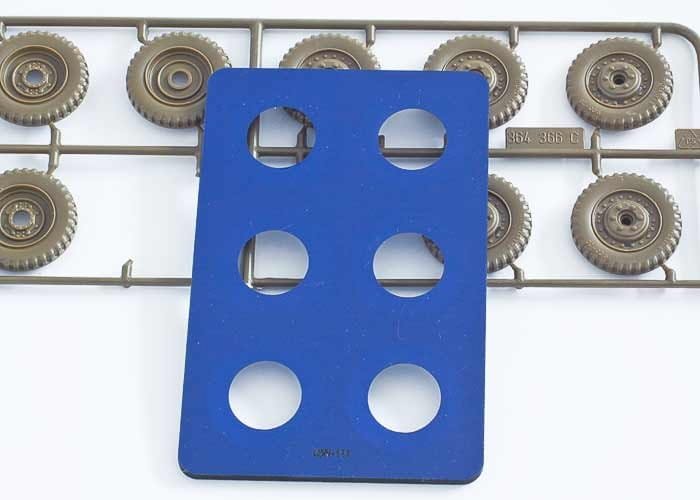 QuickWheel QW-111 M8 Greyhound - Italeri.jpg