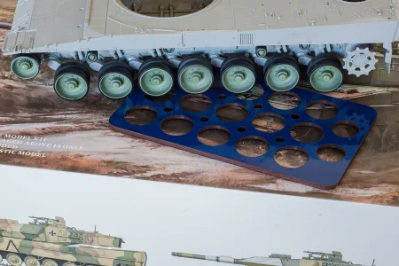 1-35-QuickWheel-QW-244-Leopard-2-Border-Model a.jpg