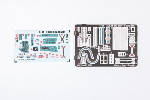 Przejdź do produktu EDUARD 3DL48042 - 1:48 MiG-21R - Space 3D Decals + PE