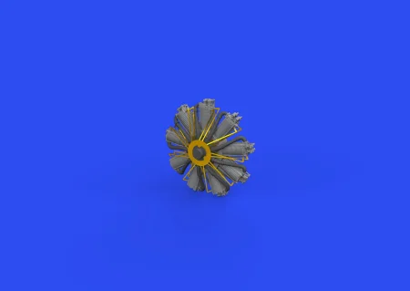 648677_03.jpg