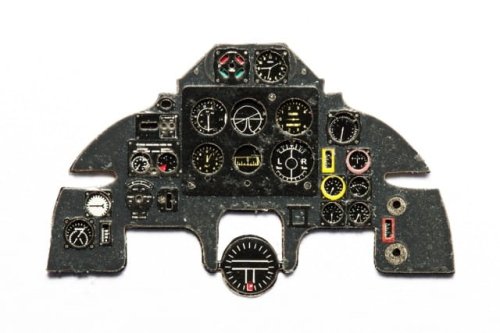 Przejdź do produktu YAHU YMA4823 - 1:48 Defiant tablica przyrządów