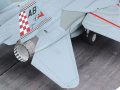 TAMIYA-61122-Grumman-F-14A-Tomcat (13).jpg