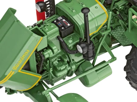 revell-07822-fendt f20 (5).jpg
