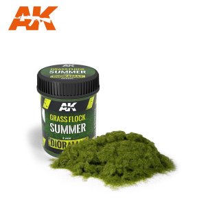AK Interactive 8220 - Grass Flock 2mm Summer trawa 2 mm op. 250ml