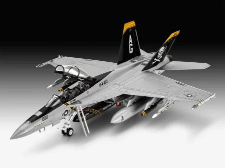 RV3834.jpg
