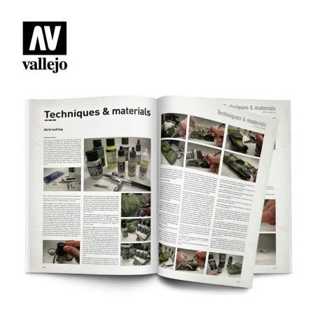 vallejo-red-steel-75042-75043-interior-3.jpg
