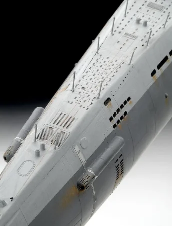 revell-05177 (3).jpg