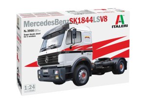 Italeri 3956 - 1:24 Mercedes Benz SK 1844 LS V8
