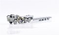 modelcollect-UA72341 (2).jpeg