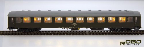Przejdź do produktu Robo 222051 H0 - Wagon osobowy 111As PKP 2kl Szczecin z oświetleniem