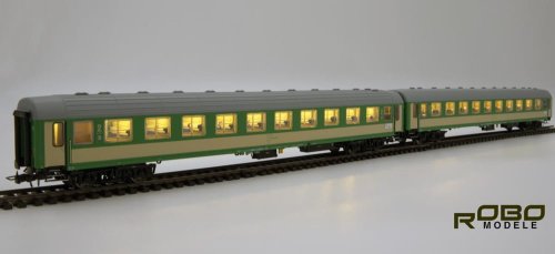 Przejdź do produktu Robo 200311 H0 - Zestaw 2 wagonów osobowych TLK Przemyślanin z oświetleniem