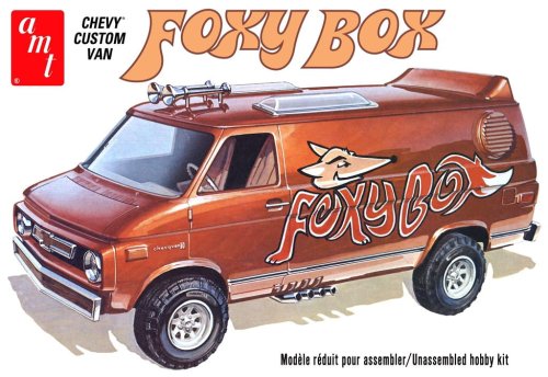 Przejdź do produktu AMT 1265 - 1:25 1975 Chevy Van Foxy Box