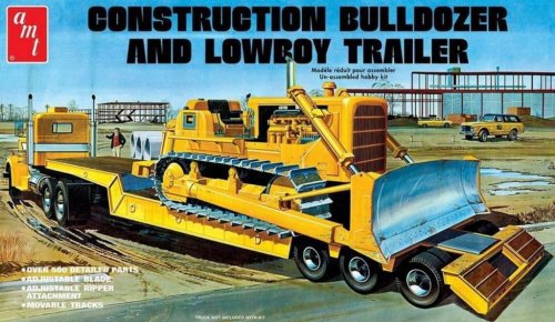 Przejdź do produktu AMT 1218 - 1:25 Construction Bulldozer and Lowboy Trailer