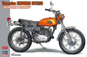 Hasegawa SP529 52329 - 1:10 Yamaha Enduro DT250 Mandarin Orange