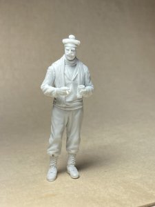 Copper State Models CSM F35038 - 1:35 French Marine Armoured Car Crewman And Morning Coffee