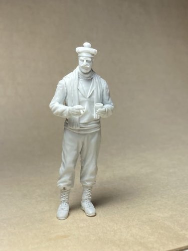 Przejdź do produktu Copper State Models CSM F35038 - 1:35 French Marine Armoured Car Crewman And Morning Coffee