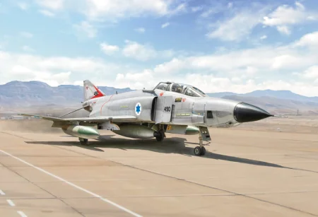 Italeri-2818-RF-4E-Phantom (4).jpeg