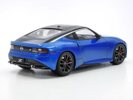Tamiya-24363-Nissan-Z (3).jpg