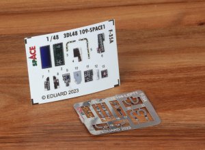 Eduard 3DL48109 - 1:48 F-35A Space 3D Decals + PE