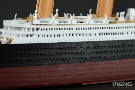 Meng-Model-PS008-Titanic (10).jpg
